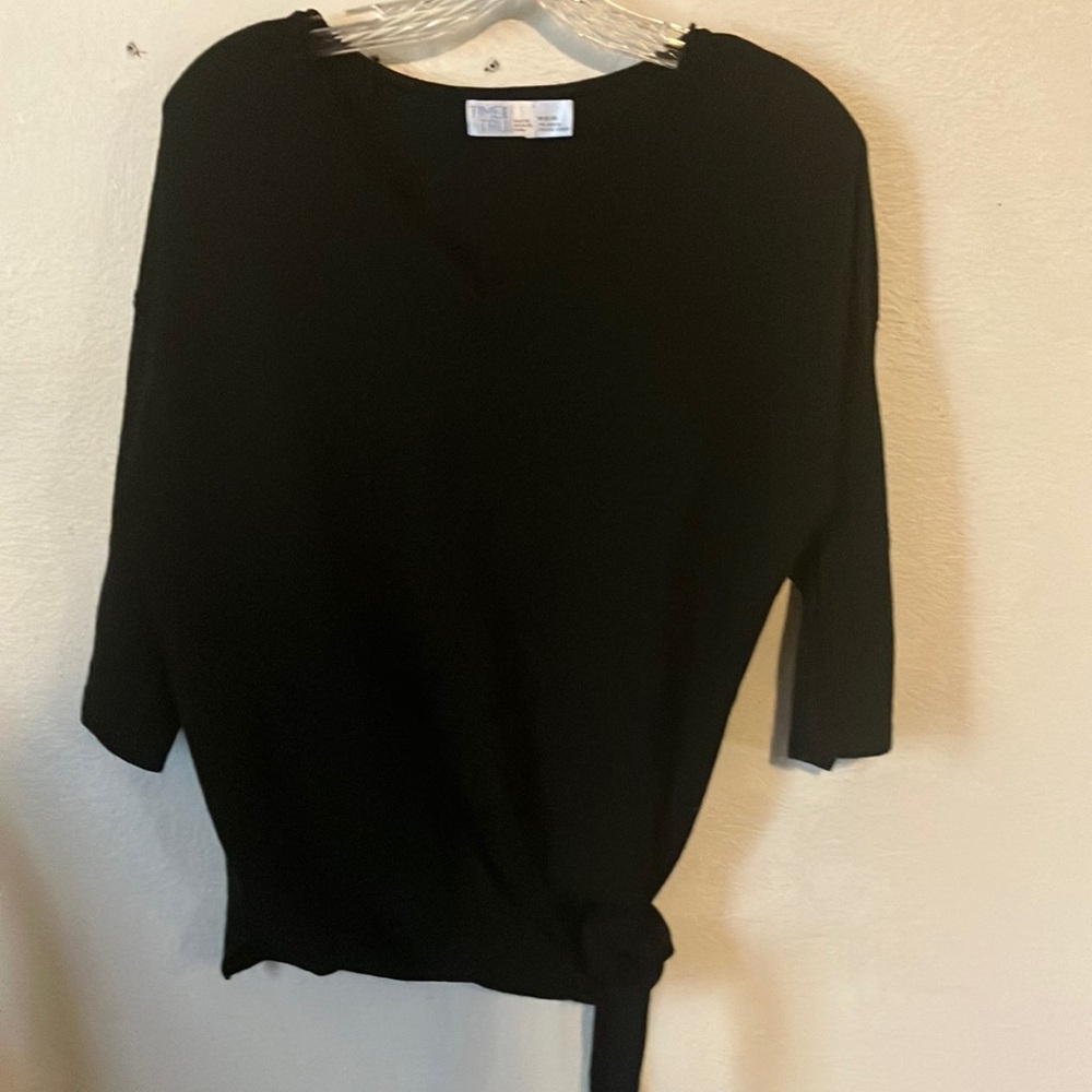 Time and Tru Black V-Neck Sweater‎ with Tie